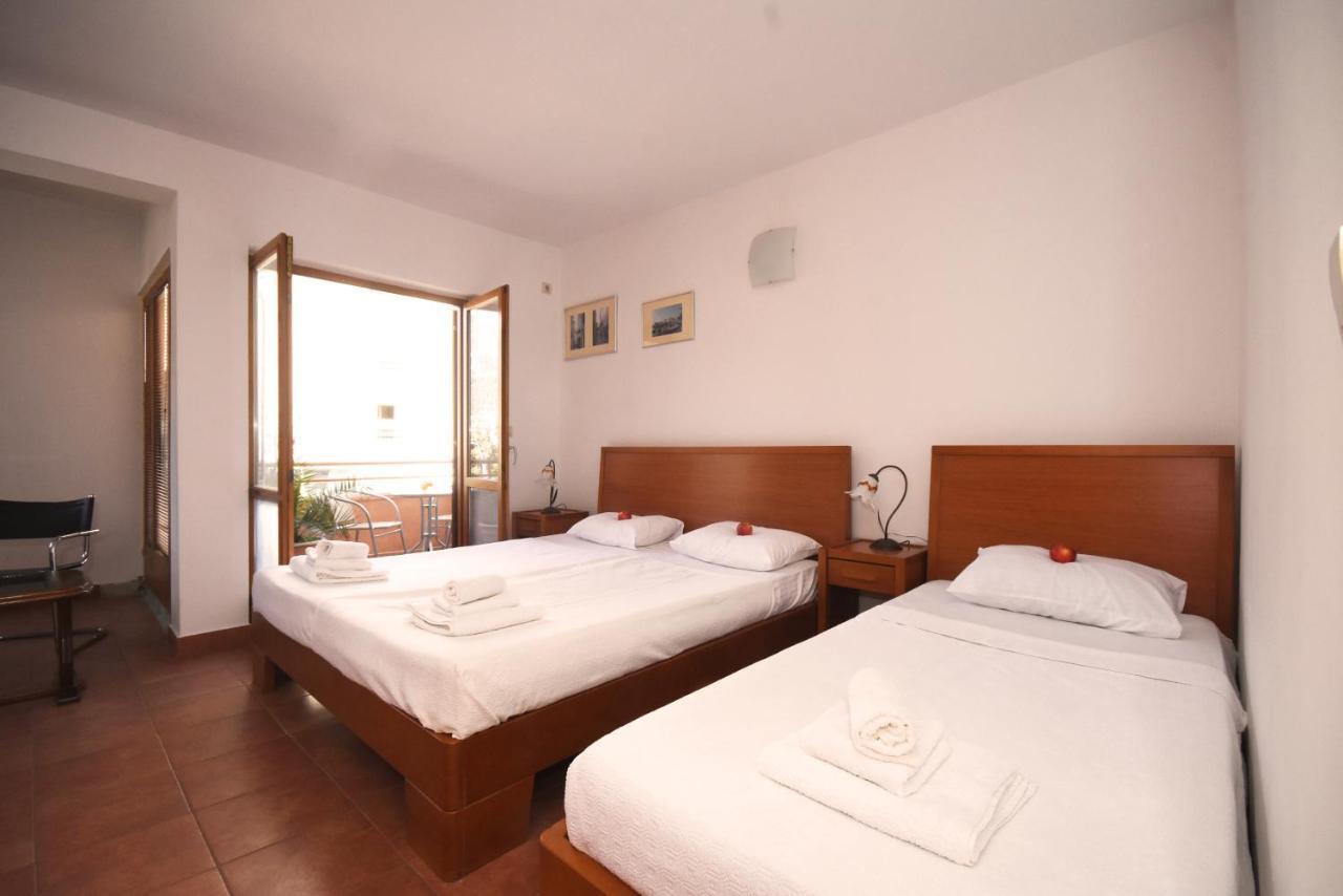 So Rooms City Centre Budva Exterior photo
